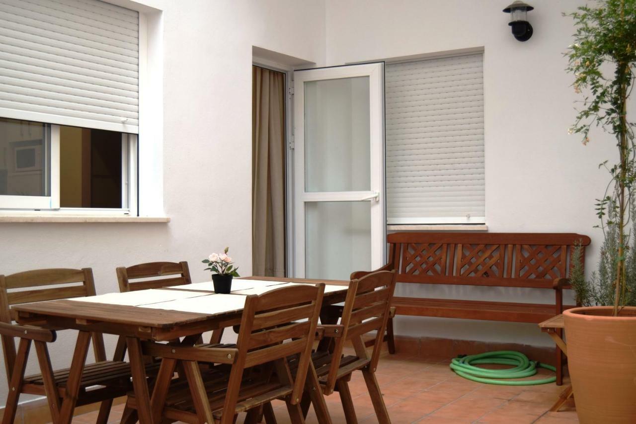 Pnp17 Bi Apartment เซบีญา ภายนอก รูปภาพ